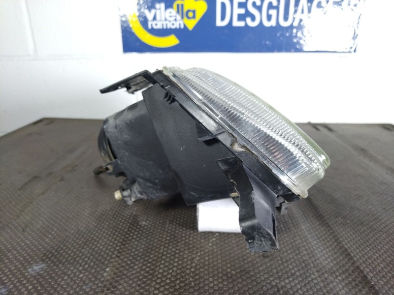 Recambio de faro izquierdo para citroen saxo 1.4 vsx referencia OEM IAM    Recambio de faro izquierdo para citroen saxo 1.4 vsx referencia OEM IAM