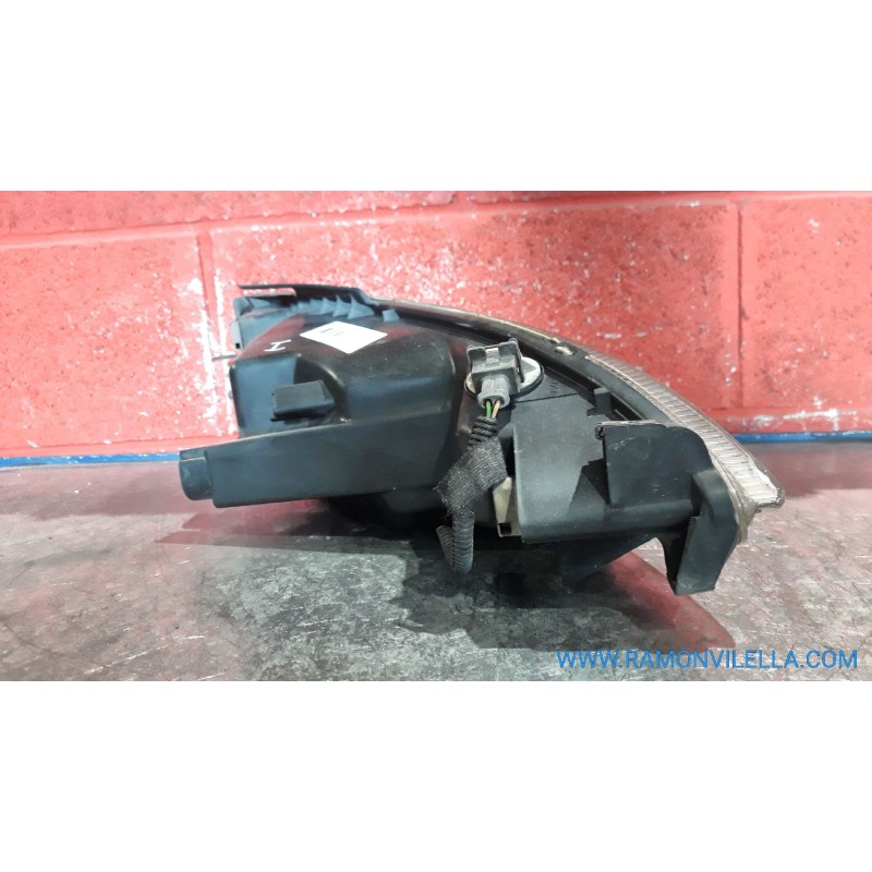 Recambio de faro izquierdo para peugeot 206 berlina 1.9 diesel | 0.98 - ... 1.9 diesel | 0.98 - ... referencia OEM IAM   