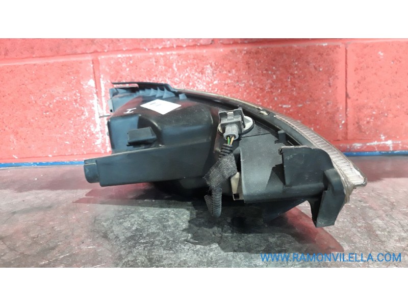 Recambio de faro izquierdo para peugeot 206 berlina 1.9 diesel | 0.98 - ... 1.9 diesel | 0.98 - ... referencia OEM IAM   