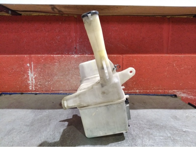 Recambio de deposito limpia para toyota corolla verso (e12)  | 0.02 - 0.04  | 0.02 - 0.04 referencia OEM IAM   