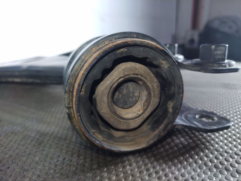 Recambio de brazo suspension inferior delantero izquierdo para ford c-max (cb3)  | ...  | ... referencia OEM IAM 514110260   Recambio de brazo suspension inferior delantero izquierdo para ford c-max (cb3)  | ...  | ... referencia OEM IAM 514110260