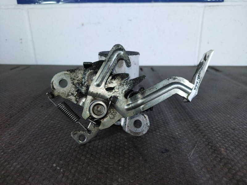 Recambio de cerradura capot para peugeot 308 sw  | 0.08 - ...  | 0.08 - ... referencia OEM IAM    Recambio de cerradura capot para peugeot 308 sw  | 0.08 - ...  | 0.08 - ... referencia OEM IAM