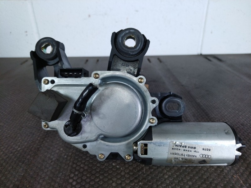 Recambio de motor limpia trasero para audi a4 avant (b5) 1.9 tdi referencia OEM IAM   