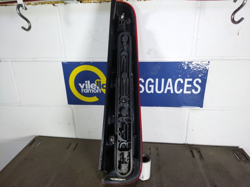 Recambio de piloto trasero izquierdo para ford c-max (cb3)  | ...  | ... referencia OEM IAM    Recambio de piloto trasero izquierdo para ford c-max (cb3)  | ...  | ... referencia OEM IAM