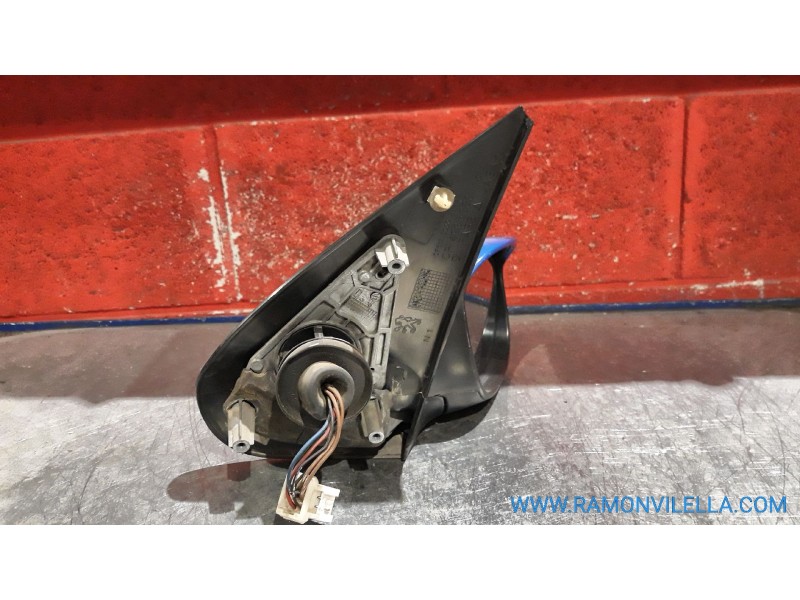 Recambio de retrovisor derecho para peugeot 206 berlina 1.9 diesel | 0.98 - ... 1.9 diesel | 0.98 - ... referencia OEM IAM ELECT