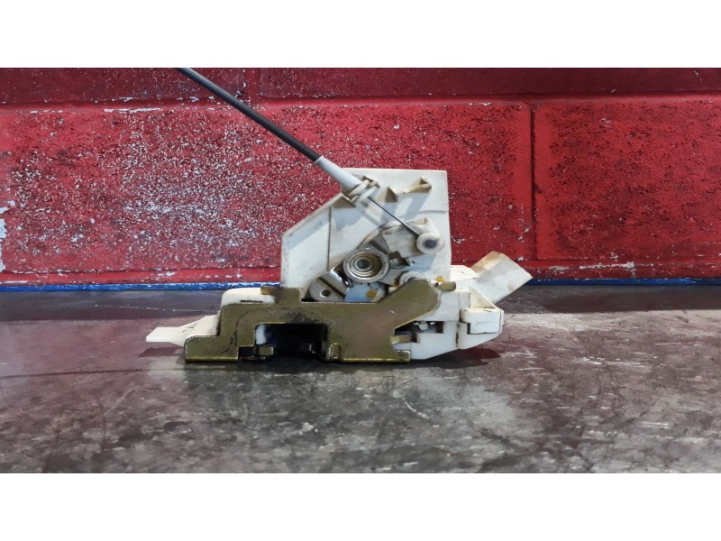 Recambio de cerra. puer. delantero izquierda para ford mondeo berlina (gd) 1.8 turbodiesel cat | 0.97 - ... 1.8 turbodiesel cat 