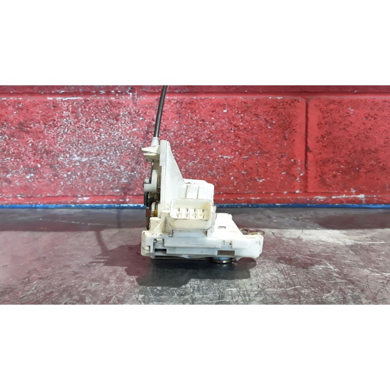 Recambio de cerra. puer. delantero izquierda para ford mondeo berlina (gd) 1.8 turbodiesel cat | 0.97 - ... 1.8 turbodiesel cat 