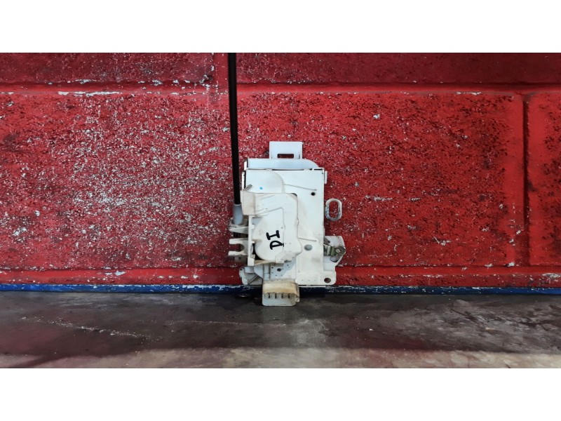 Recambio de cerra. puer. delantero izquierda para ford mondeo berlina (gd) 1.8 turbodiesel cat | 0.97 - ... 1.8 turbodiesel cat 