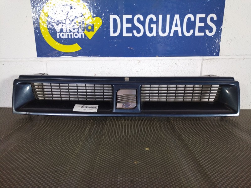 Recambio de rejilla delantera para seat toledo (1l) base | 12.96 - 12.96 base | 12.96 - 12.96 referencia OEM IAM 1L0853653  