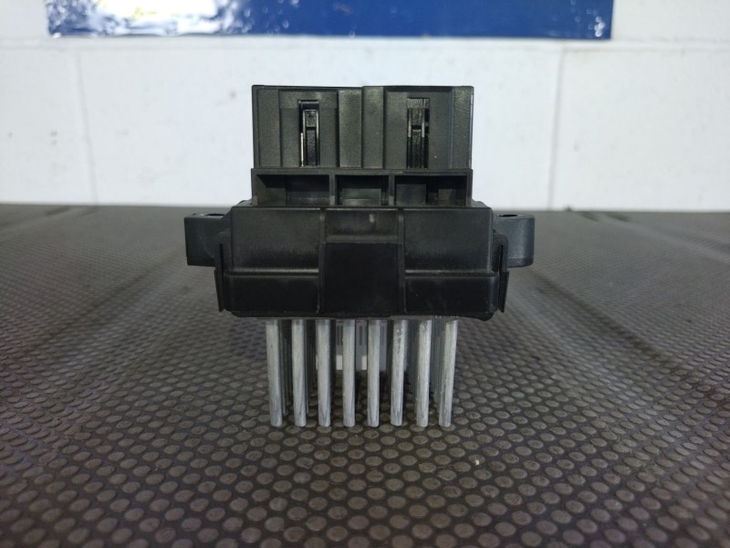 Recambio de resistencia calefaccion para opel insignia berlina  | 0.08 - ...  | 0.08 - ... referencia OEM IAM 13598091  