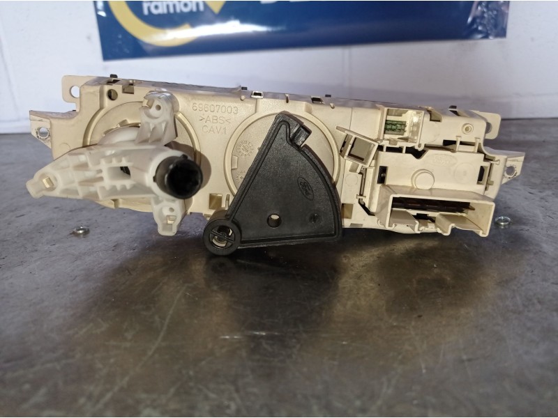 Recambio de mando calefaccion aire acondicionado para ford c-max (cb3)  | ...  | ... referencia OEM IAM 3M5T19980AC  