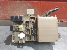 Recambio de caja reles fusibles para toyota corolla verso (e12)  | 0.02 - 0.04  | 0.02 - 0.04 referencia OEM IAM