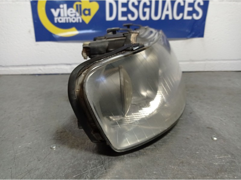 Recambio de faro derecho para audi a3 (8l) 1.9 tdi ambiente referencia OEM IAM   