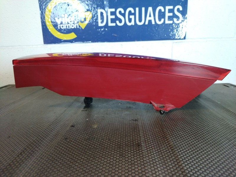 Recambio de piloto trasero izquierdo para ford focus 1.6 ghia referencia OEM IAM XS4X13405  