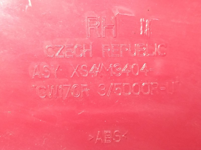 Recambio de piloto trasero derecho para ford focus 1.6 ghia referencia OEM IAM XS4X13404  