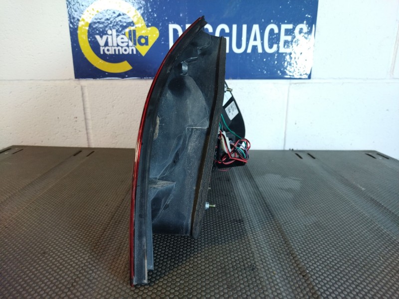 Recambio de piloto trasero izquierdo para mercedes clase e (w211) berlina 3.2 cdi cat referencia OEM IAM    Recambio de piloto trasero izquierdo para mercedes clase e (w211) berlina 3.2 cdi cat referencia OEM IAM