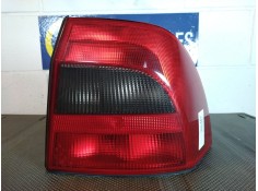 Recambio de piloto trasero derecho para opel vectra b berlina básico (1999) | 0.95 - ... básico (1999) | 0.95 - ... referencia O