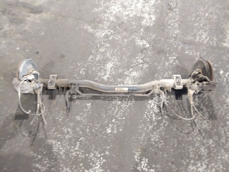 Recambio de puente trasero para volkswagen caddy ka/kb (2k) furg. | 12.03 - 12.10 furg. | 12.03 - 12.10 referencia OEM IAM   