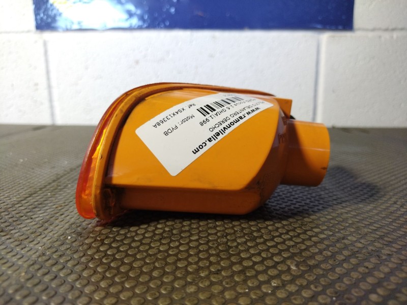 Recambio de piloto delantero derecho para ford focus 1.6 ghia referencia OEM IAM XS4X13368A  