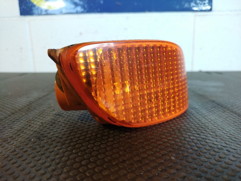 Recambio de piloto delantero derecho para ford focus 1.6 ghia referencia OEM IAM XS4X13368A  