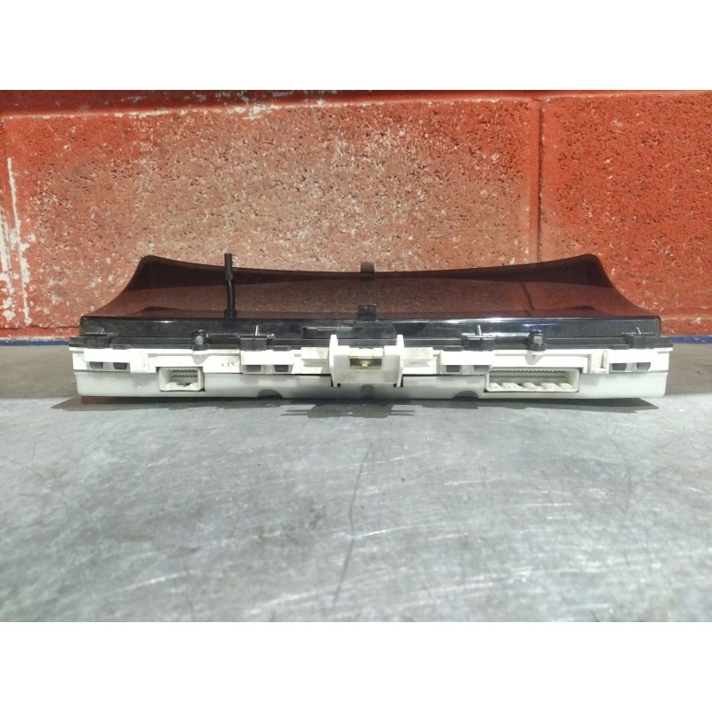 Recambio de cuadro instrumentos para toyota corolla verso (e12)  | 0.02 - 0.04  | 0.02 - 0.04 referencia OEM IAM 8380013150 2574