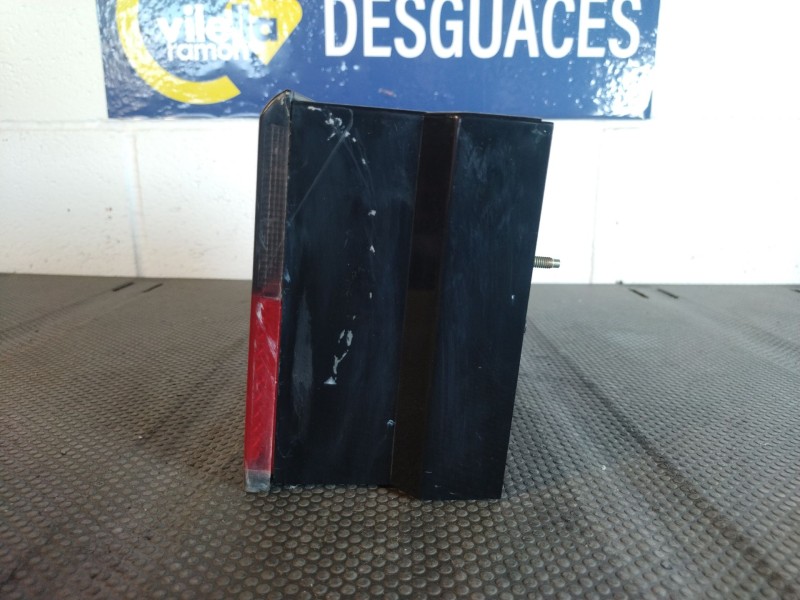 Recambio de piloto trasero izquierdo para citroen xantia 1.9d x referencia OEM IAM   