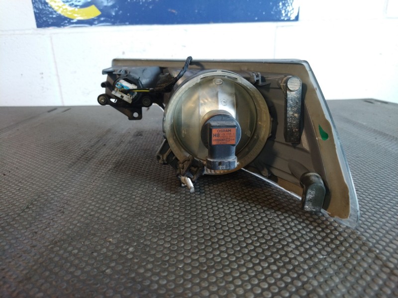 Recambio de faro antiniebla derecho para citroen c5 berlina business referencia OEM IAM    Recambio de faro antiniebla derecho para citroen c5 berlina business referencia OEM IAM