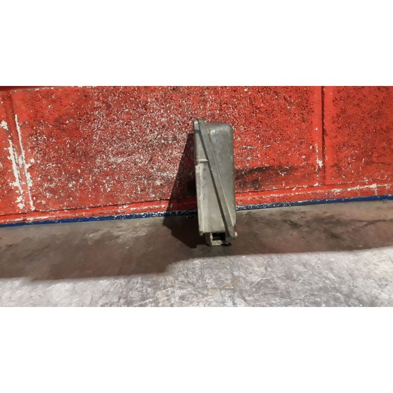 Recambio de centralita motor uce para peugeot 106 (s1) 1.1 | 0.91 - ... 1.1 | 0.91 - ... referencia OEM IAM 0261204788 963152878