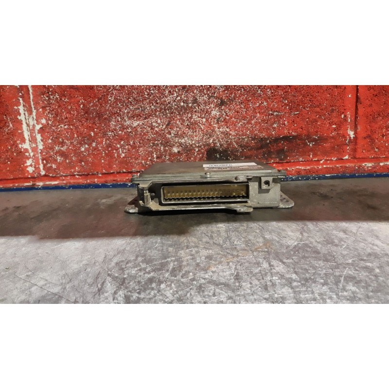 Recambio de centralita motor uce para peugeot 106 (s1) 1.1 | 0.91 - ... 1.1 | 0.91 - ... referencia OEM IAM 0261204788 963152878