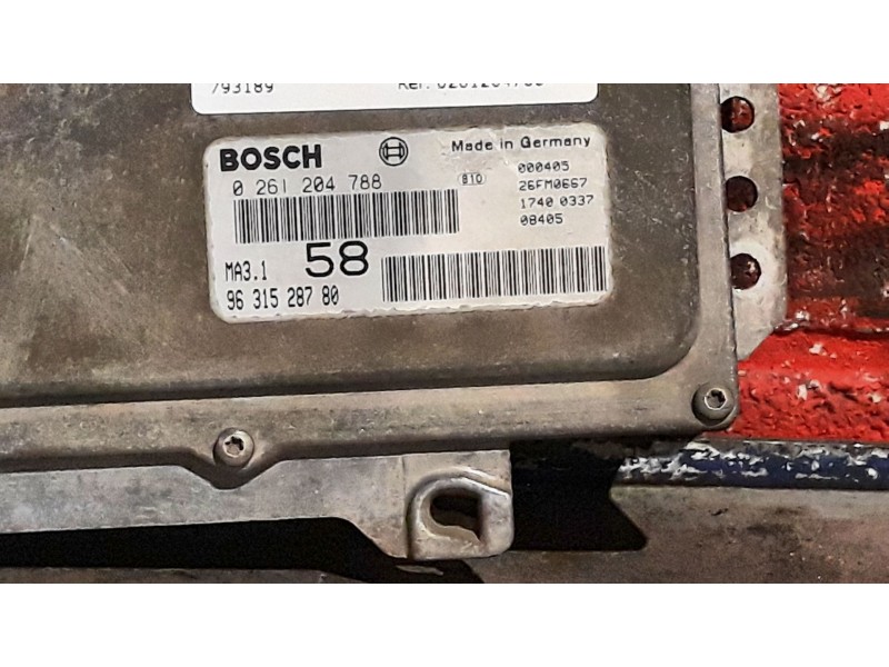 Recambio de centralita motor uce para peugeot 106 (s1) 1.1 | 0.91 - ... 1.1 | 0.91 - ... referencia OEM IAM 0261204788 963152878