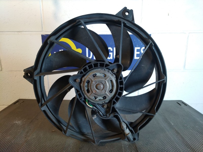 Recambio de electroventilador para peugeot 206 referencia OEM IAM 9637193980  