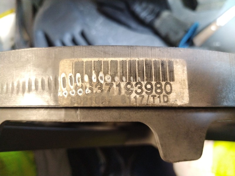 Recambio de electroventilador para peugeot 206 referencia OEM IAM 9637193980  