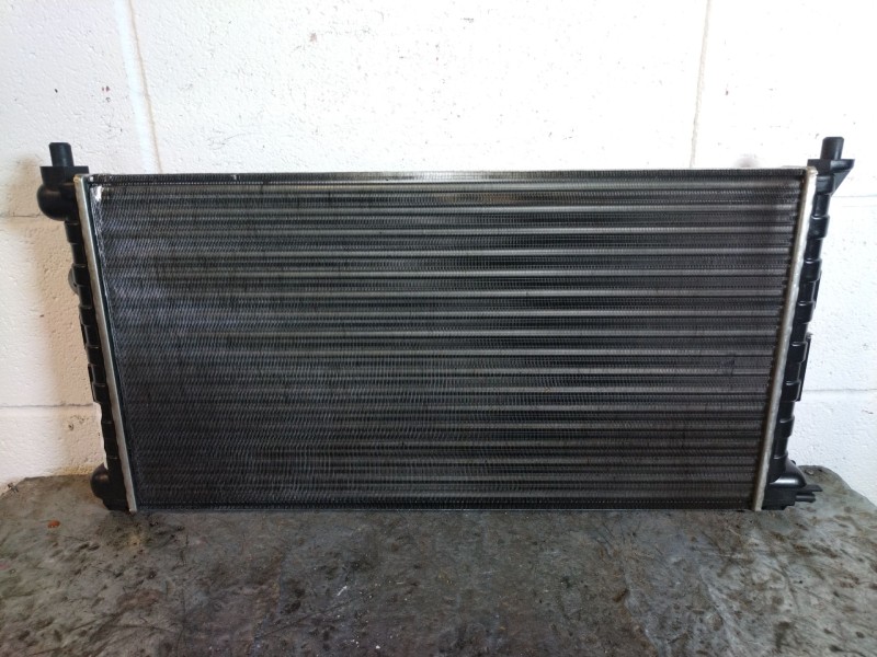 Recambio de radiador agua para seat ronda ronda 1.2 l referencia OEM IAM 64001   Recambio de radiador agua para seat ronda ronda 1.2 l referencia OEM IAM 64001