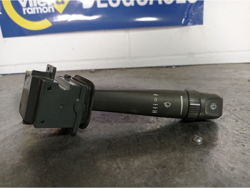 Recambio de mando limpia para volvo s60 berlina 2.4 diesel cat | 0.00 - ... 2.4 diesel cat | 0.00 - ... referencia OEM IAM   