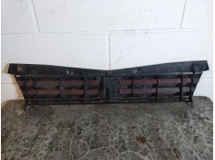 Recambio de rejilla delantera para peugeot 205 berlina  | 0.83 - 0.98  | 0.83 - 0.98 referencia OEM IAM 9253108580   2