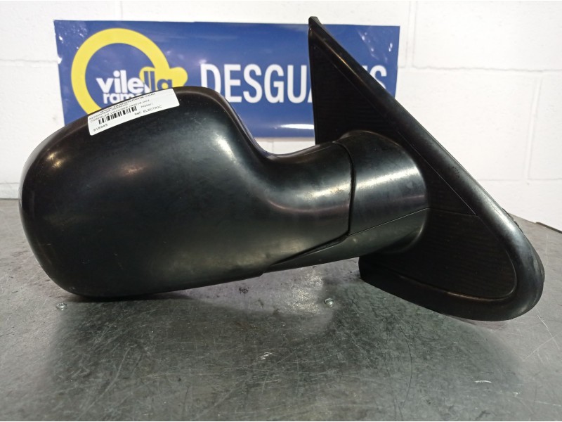Recambio de retrovisor derecho para chrysler voyager (rg) 2.5 crd cat referencia OEM IAM ELECTRIC   Recambio de retrovisor derecho para chrysler voyager (rg) 2.5 crd cat referencia OEM IAM ELECTRIC
