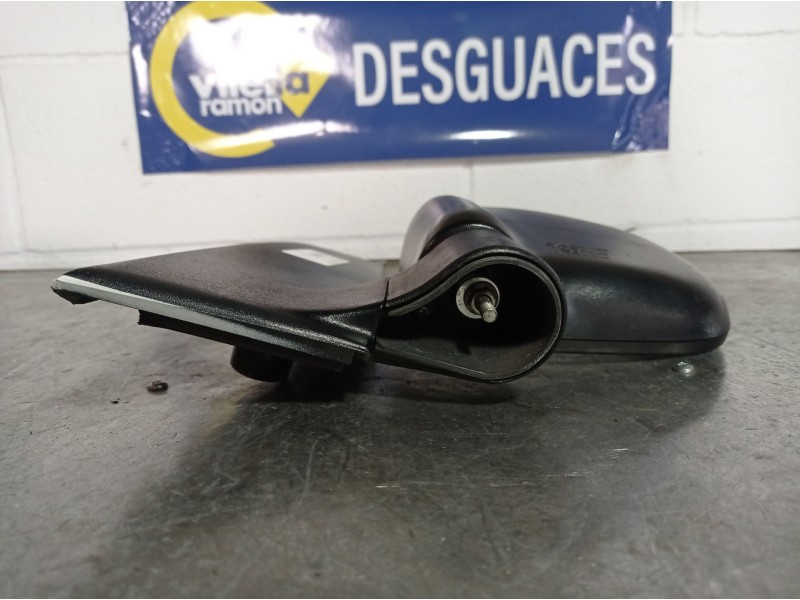 Recambio de retrovisor izquierdo para hyundai h 1  | ...  | ... referencia OEM IAM MANUAL  