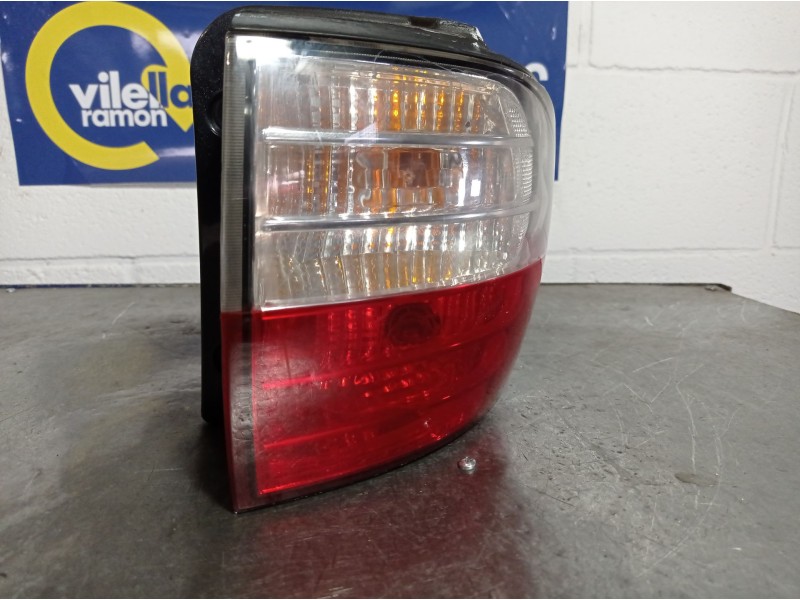 Recambio de piloto trasero derecho para hyundai h 1  | ...  | ... referencia OEM IAM   