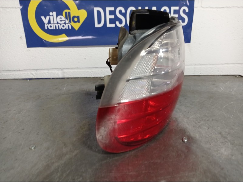 Recambio de piloto trasero izquierdo para hyundai h 1  | ...  | ... referencia OEM IAM   