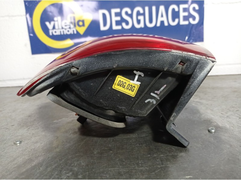 Recambio de piloto trasero izquierdo para hyundai h 1  | ...  | ... referencia OEM IAM   