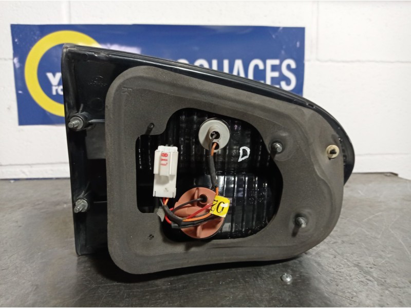 Recambio de piloto porton derecho para hyundai h 1  | ...  | ... referencia OEM IAM   