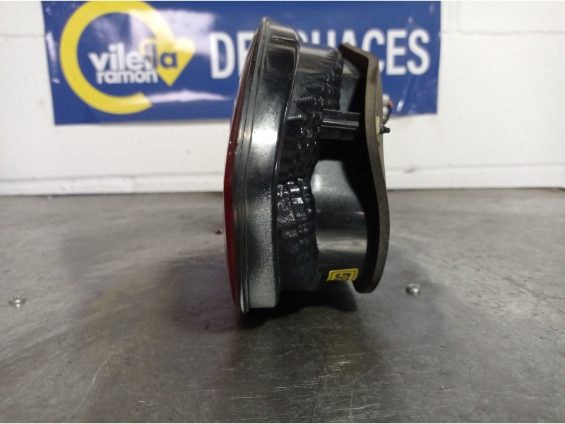 Recambio de piloto porton izquierdo para hyundai h 1  | ...  | ... referencia OEM IAM   