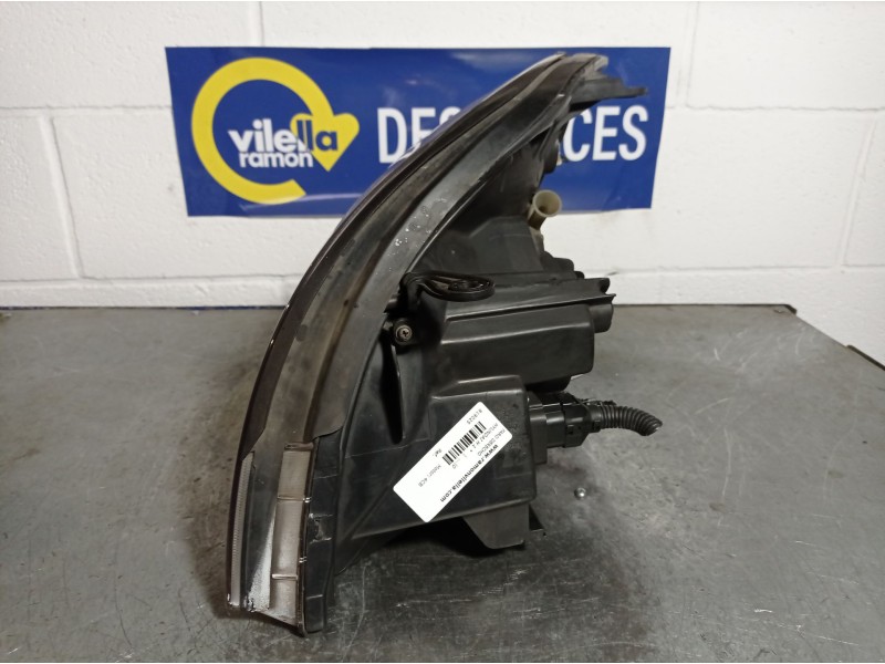 Recambio de faro derecho para hyundai h 1  | ...  | ... referencia OEM IAM   