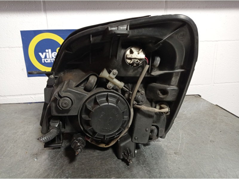 Recambio de faro derecho para hyundai h 1  | ...  | ... referencia OEM IAM   