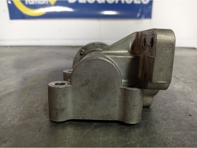 Recambio de valvula egr para hyundai h 1  | ...  | ... referencia OEM IAM 284104A470  