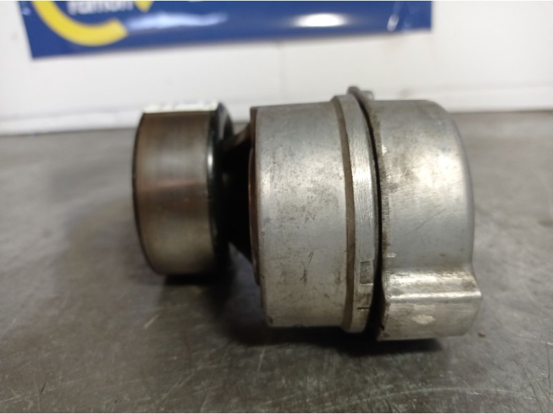 Recambio de tensor correa auxiliar para hyundai h 1  | ...  | ... referencia OEM IAM   
