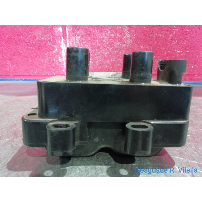 Recambio de bobina encendido para renault clio ii fase i (b/cbo) 1.2 | 0.98 - ... 1.2 | 0.98 - ... referencia OEM IAM 15038  