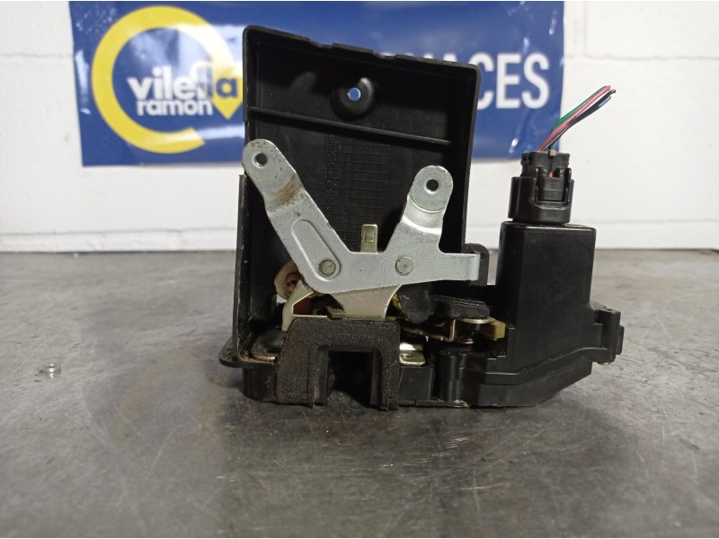 Recambio de cerradura puerta delantera izquierda para kia cerato referencia OEM IAM   