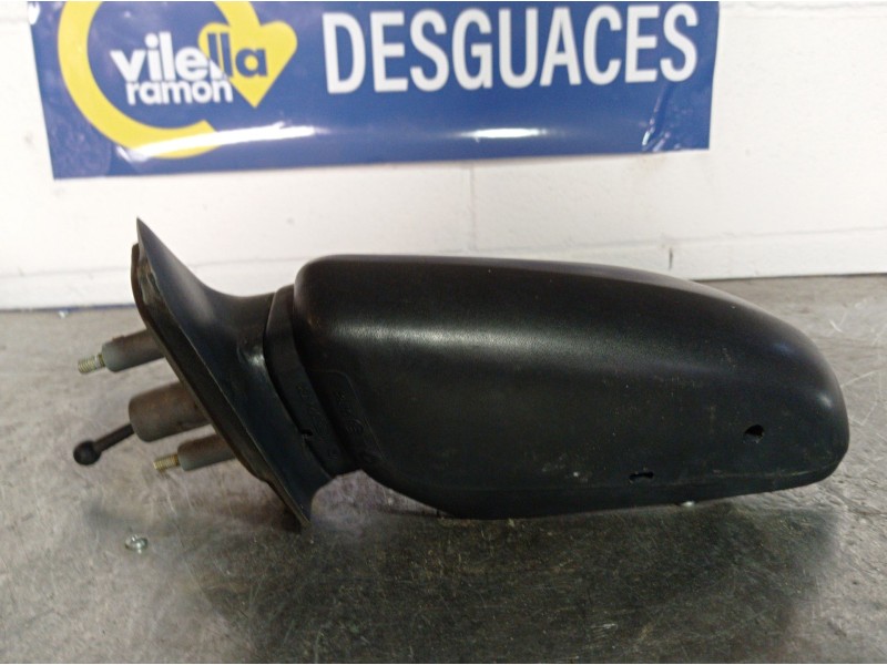 Recambio de retrovisor izquierdo para renault r19 r19 chamade 1.4 tse referencia OEM IAM MANUAL  