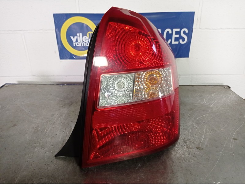 Recambio de piloto trasero derecho para kia cerato referencia OEM IAM    Recambio de piloto trasero derecho para kia cerato referencia OEM IAM